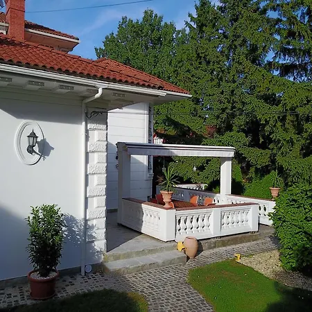 3 Bedroom Private Floor In Luxury Mansion شقة