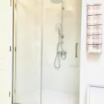 3 Bedroom Private Floor In Luxury Mansion Budapest