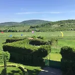 3 Bedroom Private Floor In Luxury Mansion 부다페스트