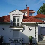 3 Bedroom Private Floor In Luxury Mansion Lejlighed Budapest
