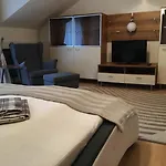 3 Bedroom Private Floor In Luxury Mansion